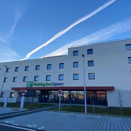 Holiday Inn Express Caen Epron By Ihg Exterior foto